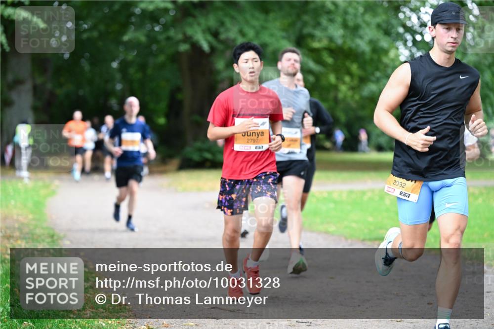 30.08.2026 - Blankeneser Heldenlauf Dr. Thomas Lammeyer http://msf.ph/oto/10031328 30.08.2026 10:34:33 Laufen 2797, 2032, 7 meine-sportfotos.de
