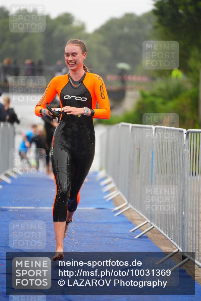 30.08.2026 - Elbe Triathlon Hamburg LAZAROV Photography http://msf.ph/oto/10031369 30.08.2026 08:36:35 Schwimmen 360, 388 meine-sportfotos.de