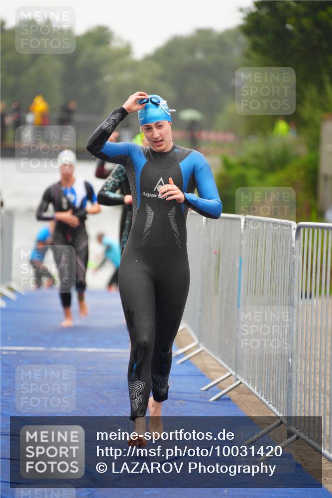 30.08.2026 - Elbe Triathlon Hamburg LAZAROV Photography http://msf.ph/oto/10031420 30.08.2026 08:36:45 Schwimmen 244, 268, 290, 307, 308, 326, 328, 335, 360, 382, 388 meine-sportfotos.de