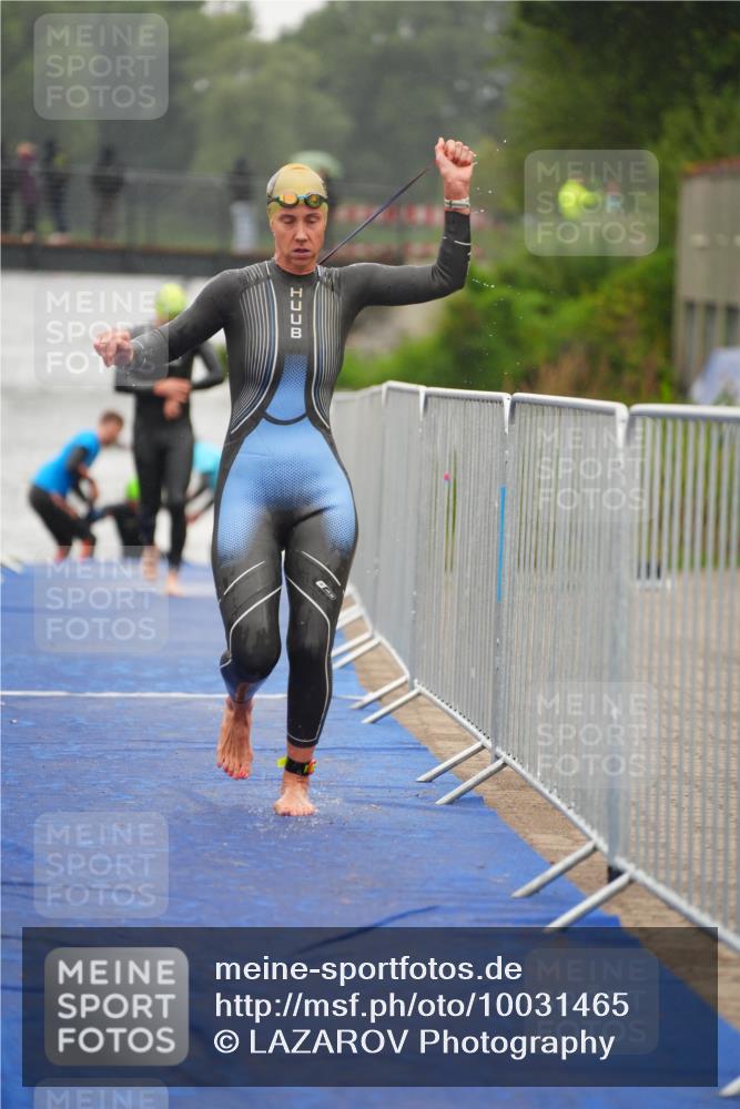 30.08.2026 - Elbe Triathlon Hamburg LAZAROV Photography http://msf.ph/oto/10031465 30.08.2026 08:36:56 Schwimmen 244, 268, 290, 307, 308, 326, 328, 335, 372, 382 meine-sportfotos.de