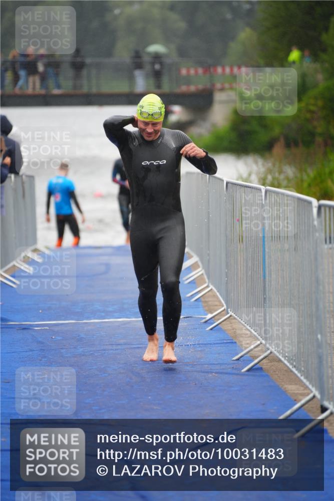 30.08.2026 - Elbe Triathlon Hamburg LAZAROV Photography http://msf.ph/oto/10031483 30.08.2026 08:37:00 Schwimmen 268, 272, 290, 335, 372, 382 meine-sportfotos.de