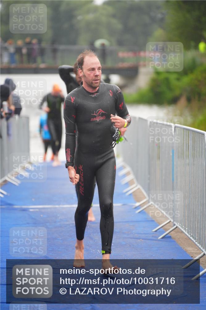 30.08.2026 - Elbe Triathlon Hamburg LAZAROV Photography http://msf.ph/oto/10031716 30.08.2026 08:38:12 Schwimmen 202, 260, 310, 338 meine-sportfotos.de