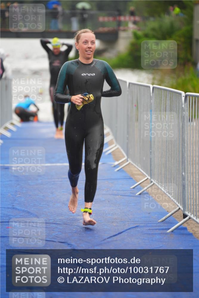 30.08.2026 - Elbe Triathlon Hamburg LAZAROV Photography http://msf.ph/oto/10031767 30.08.2026 08:38:32 Schwimmen 286, 324, 366 meine-sportfotos.de