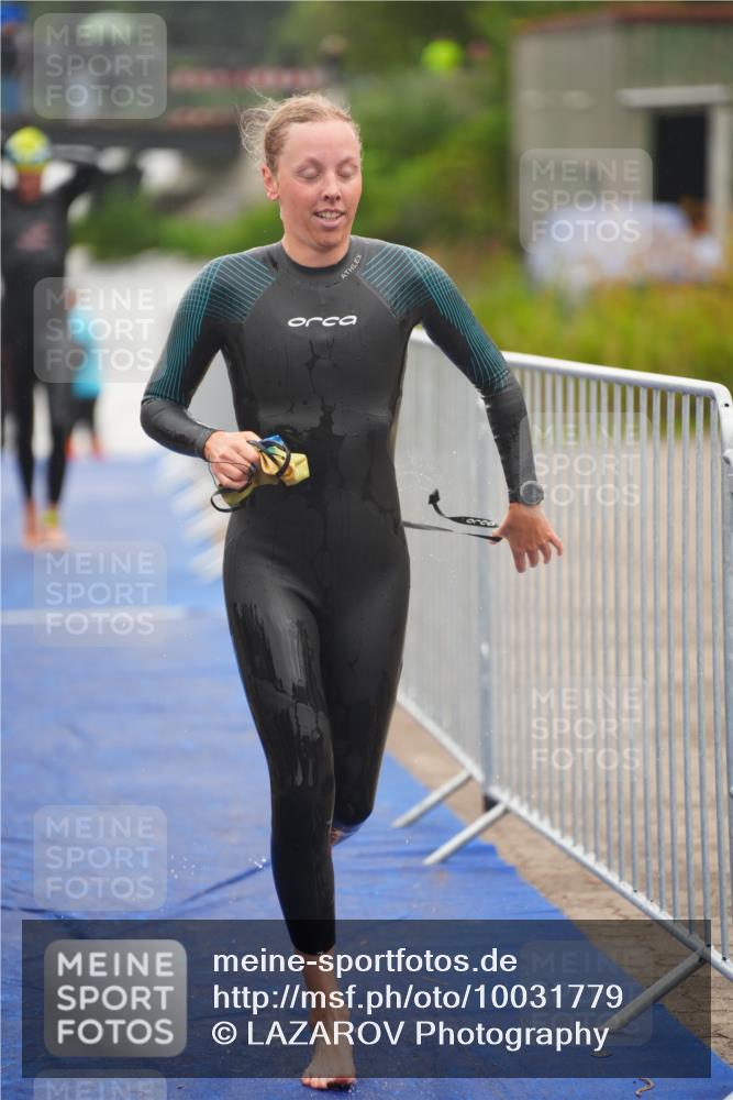 30.08.2026 - Elbe Triathlon Hamburg LAZAROV Photography http://msf.ph/oto/10031779 30.08.2026 08:38:33 Schwimmen 286, 324, 366 meine-sportfotos.de