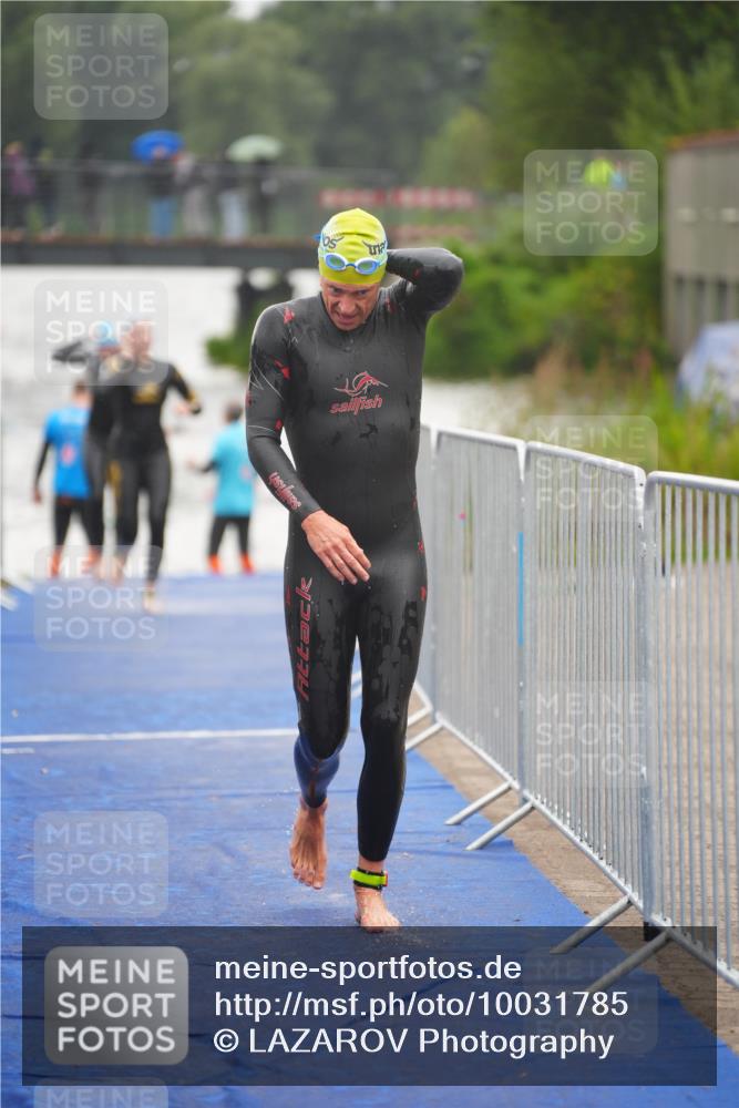 30.08.2026 - Elbe Triathlon Hamburg LAZAROV Photography http://msf.ph/oto/10031785 30.08.2026 08:38:36 Schwimmen 286, 359, 366 meine-sportfotos.de