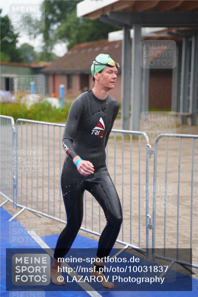 30.08.2026 - Elbe Triathlon Hamburg LAZAROV Photography http://msf.ph/oto/10031837 30.08.2026 08:38:57 Schwimmen 262, 275, 353 meine-sportfotos.de