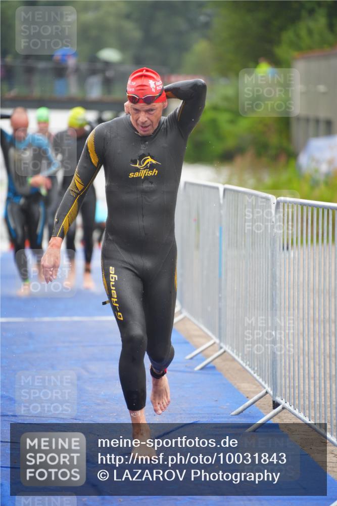 30.08.2026 - Elbe Triathlon Hamburg LAZAROV Photography http://msf.ph/oto/10031843 30.08.2026 08:39:01 Schwimmen 251, 255, 275, 284, 353 meine-sportfotos.de