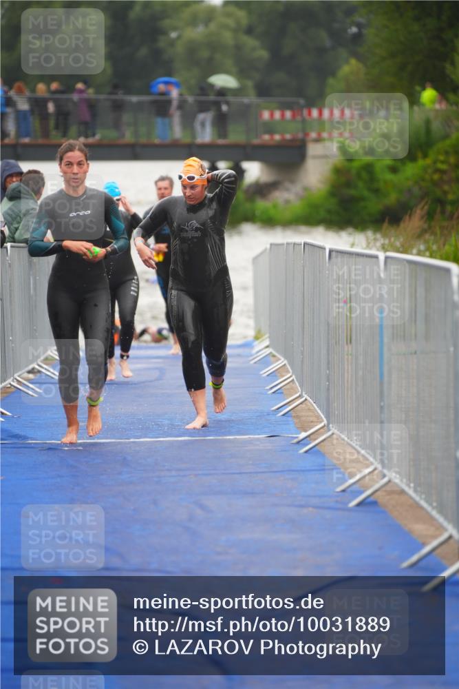 30.08.2026 - Elbe Triathlon Hamburg LAZAROV Photography http://msf.ph/oto/10031889 30.08.2026 08:39:14 Schwimmen 251, 255, 275, 284, 351, 389, 391 meine-sportfotos.de