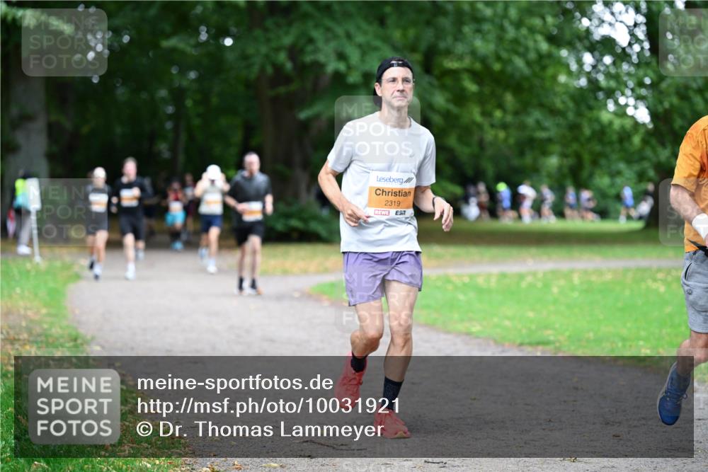 30.08.2026 - Blankeneser Heldenlauf Dr. Thomas Lammeyer http://msf.ph/oto/10031921 30.08.2026 10:35:38 Laufen 2319 meine-sportfotos.de