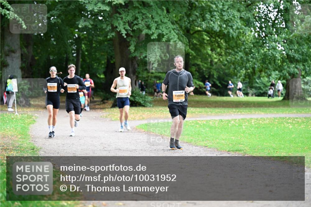 30.08.2026 - Blankeneser Heldenlauf Dr. Thomas Lammeyer http://msf.ph/oto/10031952 30.08.2026 10:35:41 Laufen 2633, 2721 meine-sportfotos.de