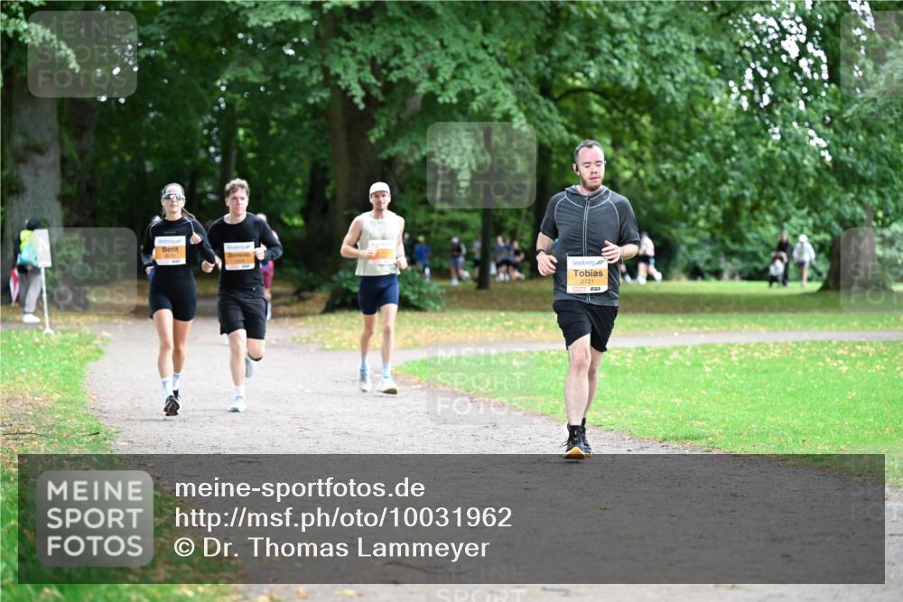 30.08.2026 - Blankeneser Heldenlauf Dr. Thomas Lammeyer http://msf.ph/oto/10031962 30.08.2026 10:35:42 Laufen 2721, 257 meine-sportfotos.de