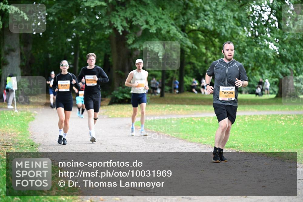 30.08.2026 - Blankeneser Heldenlauf Dr. Thomas Lammeyer http://msf.ph/oto/10031969 30.08.2026 10:35:43 Laufen 2721 meine-sportfotos.de
