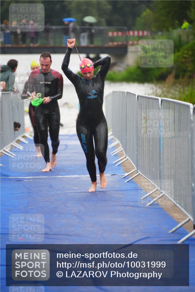 30.08.2026 - Elbe Triathlon Hamburg LAZAROV Photography http://msf.ph/oto/10031999 30.08.2026 08:39:43 Schwimmen 252, 263, 285, 297, 347, 367, 380, 384, 411 meine-sportfotos.de