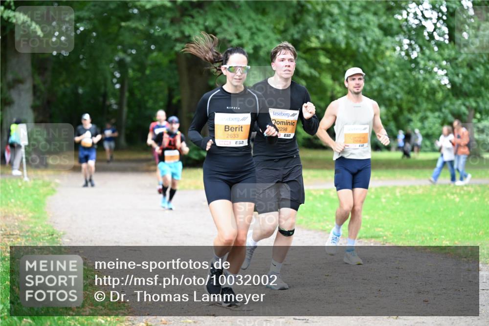 30.08.2026 - Blankeneser Heldenlauf Dr. Thomas Lammeyer http://msf.ph/oto/10032002 30.08.2026 10:35:46 Laufen 2633, 7, 2298, 7, 2958 meine-sportfotos.de