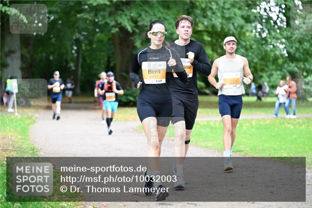 30.08.2026 - Blankeneser Heldenlauf Dr. Thomas Lammeyer http://msf.ph/oto/10032003 30.08.2026 10:35:46 Laufen 2633, 7, 2958 meine-sportfotos.de