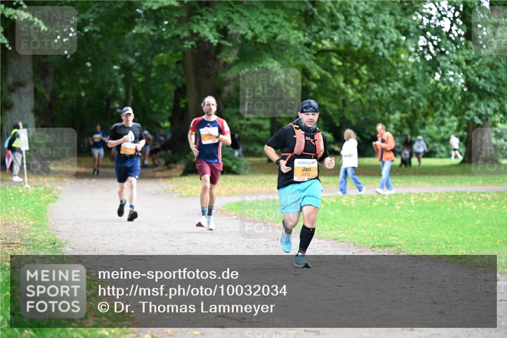 30.08.2026 - Blankeneser Heldenlauf Dr. Thomas Lammeyer http://msf.ph/oto/10032034 30.08.2026 10:35:49 Laufen 2315 meine-sportfotos.de