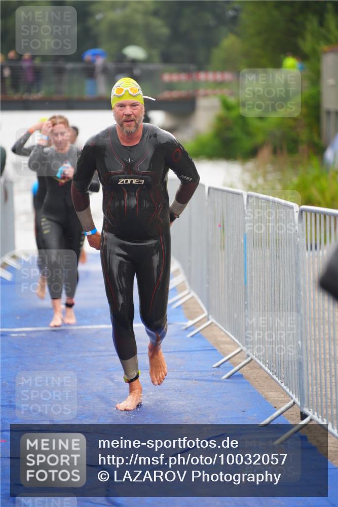30.08.2026 - Elbe Triathlon Hamburg LAZAROV Photography http://msf.ph/oto/10032057 30.08.2026 08:40:12 Schwimmen 274, 287, 318, 341, 375 meine-sportfotos.de