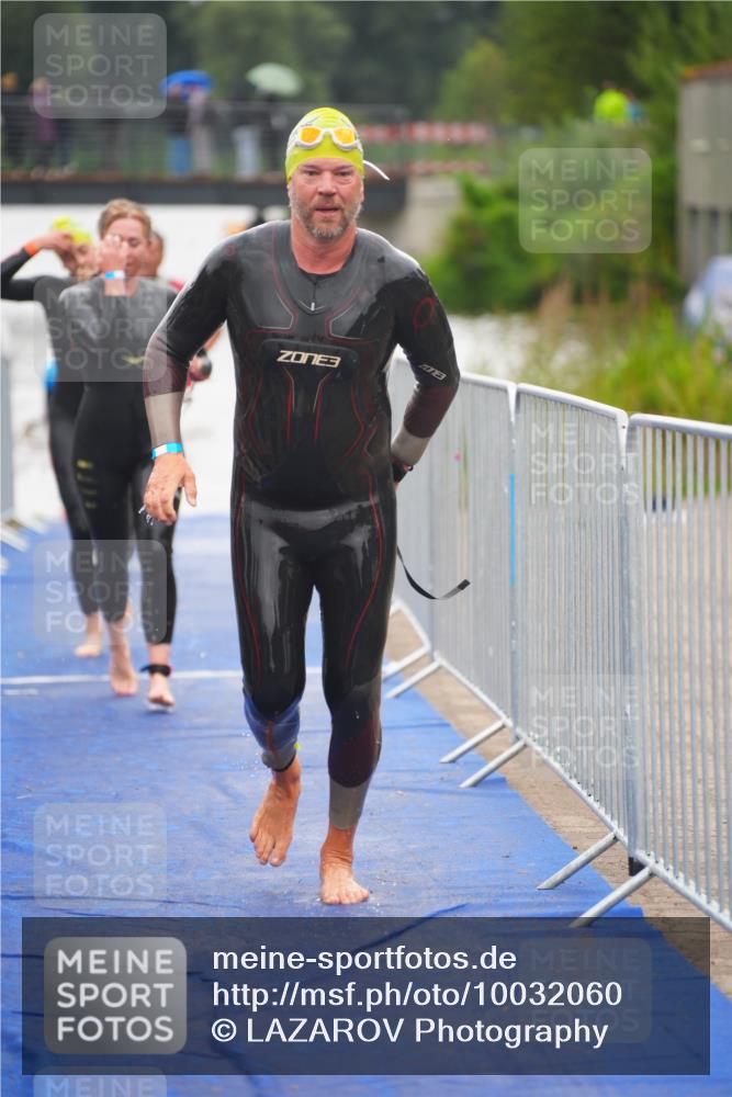 30.08.2026 - Elbe Triathlon Hamburg LAZAROV Photography http://msf.ph/oto/10032060 30.08.2026 08:40:13 Schwimmen 274, 287, 314, 318, 341, 375 meine-sportfotos.de