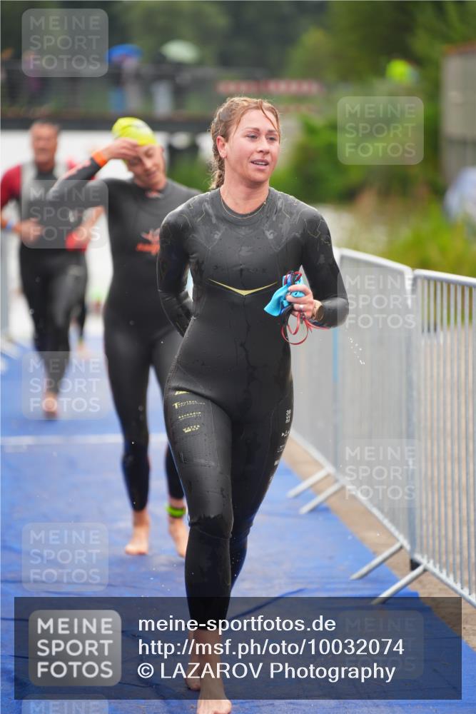 30.08.2026 - Elbe Triathlon Hamburg LAZAROV Photography http://msf.ph/oto/10032074 30.08.2026 08:40:15 Schwimmen 274, 287, 314, 315, 341, 375 meine-sportfotos.de