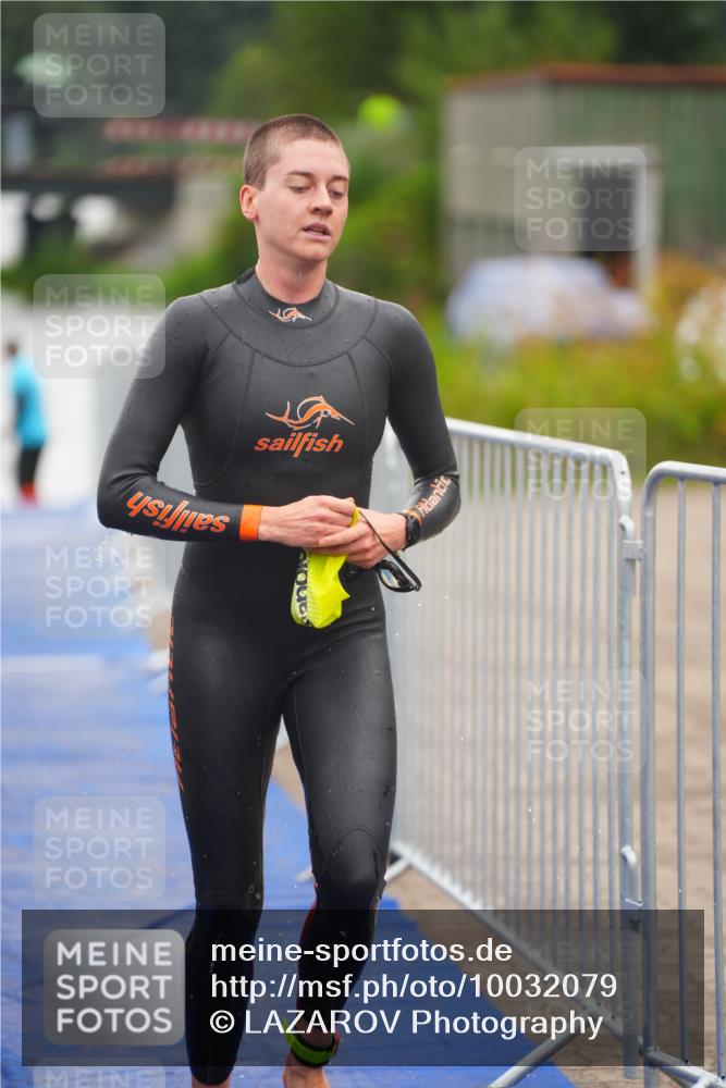 30.08.2026 - Elbe Triathlon Hamburg LAZAROV Photography http://msf.ph/oto/10032079 30.08.2026 08:40:16 Schwimmen 274, 287, 314, 315, 341, 375 meine-sportfotos.de