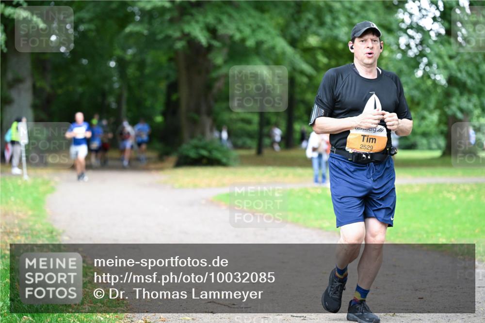 30.08.2026 - Blankeneser Heldenlauf Dr. Thomas Lammeyer http://msf.ph/oto/10032085 30.08.2026 10:35:54 Laufen 2529 meine-sportfotos.de
