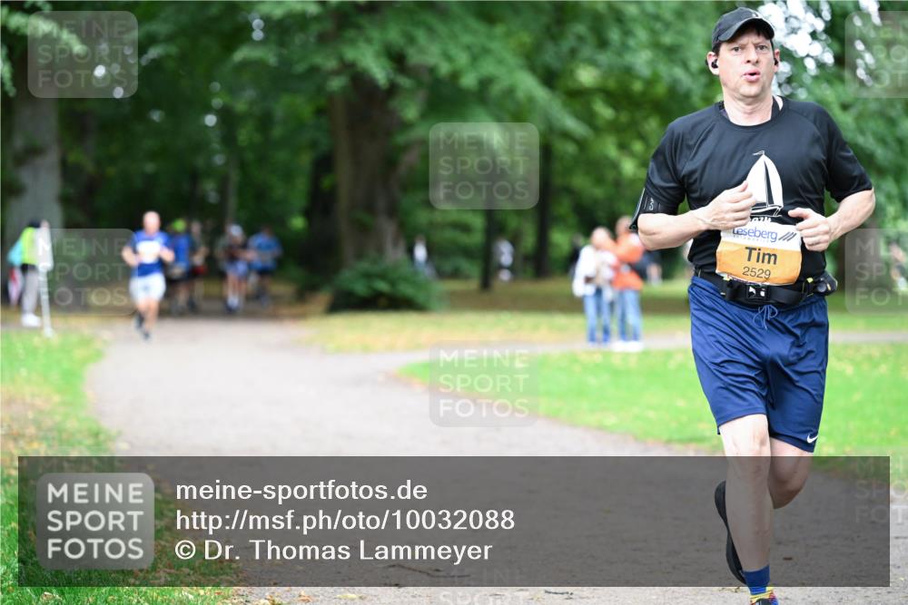 30.08.2026 - Blankeneser Heldenlauf Dr. Thomas Lammeyer http://msf.ph/oto/10032088 30.08.2026 10:35:54 Laufen 2529 meine-sportfotos.de