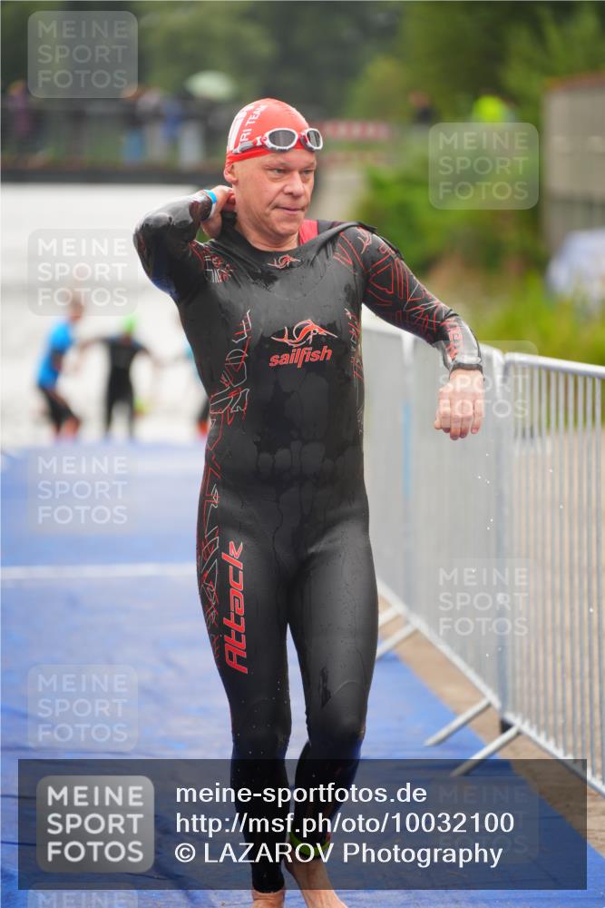 30.08.2026 - Elbe Triathlon Hamburg LAZAROV Photography http://msf.ph/oto/10032100 30.08.2026 08:40:21 Schwimmen 287, 314, 315, 341, 375 meine-sportfotos.de