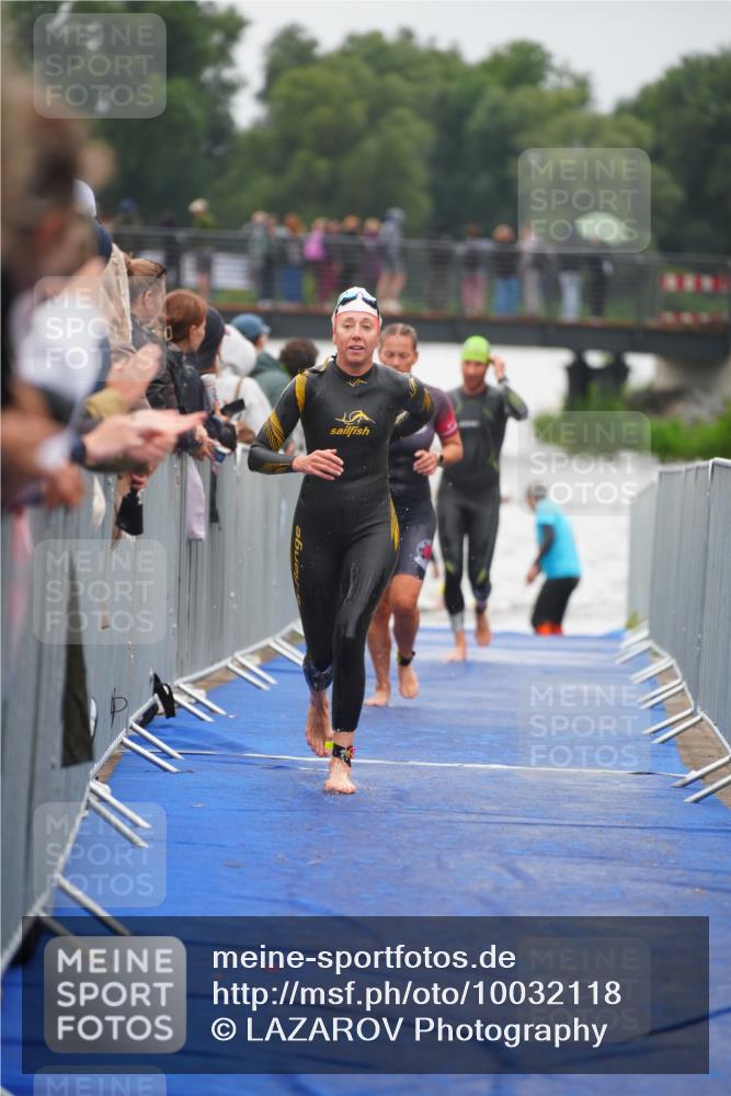 30.08.2026 - Elbe Triathlon Hamburg LAZAROV Photography http://msf.ph/oto/10032118 30.08.2026 08:40:35 Schwimmen 258, 288, 315, 343, 383 meine-sportfotos.de