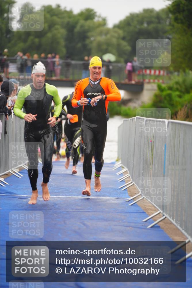 30.08.2026 - Elbe Triathlon Hamburg LAZAROV Photography http://msf.ph/oto/10032166 30.08.2026 08:40:49 Schwimmen 271, 281, 288, 321, 343, 383 meine-sportfotos.de