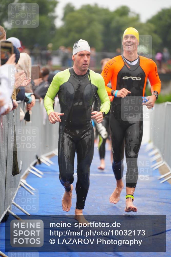30.08.2026 - Elbe Triathlon Hamburg LAZAROV Photography http://msf.ph/oto/10032173 30.08.2026 08:40:51 Schwimmen 271, 281, 288, 321, 340, 343, 383 meine-sportfotos.de