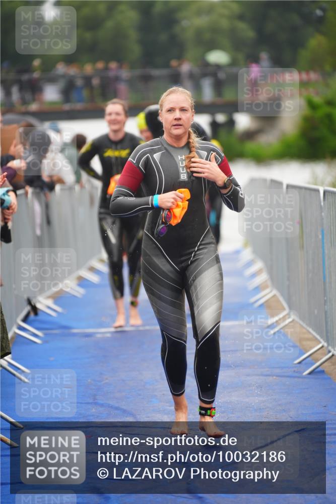 30.08.2026 - Elbe Triathlon Hamburg LAZAROV Photography http://msf.ph/oto/10032186 30.08.2026 08:40:56 Schwimmen 271, 281, 299, 302, 321, 340, 386 meine-sportfotos.de