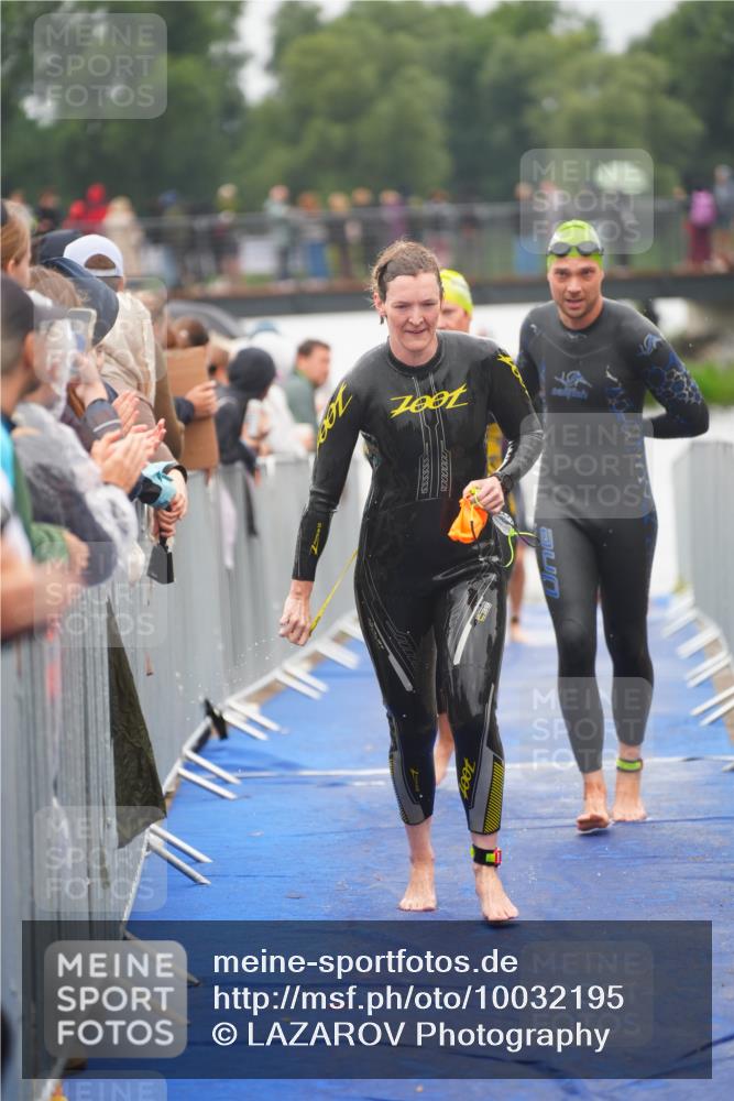 30.08.2026 - Elbe Triathlon Hamburg LAZAROV Photography http://msf.ph/oto/10032195 30.08.2026 08:40:57 Schwimmen 271, 281, 299, 302, 321, 340, 386 meine-sportfotos.de