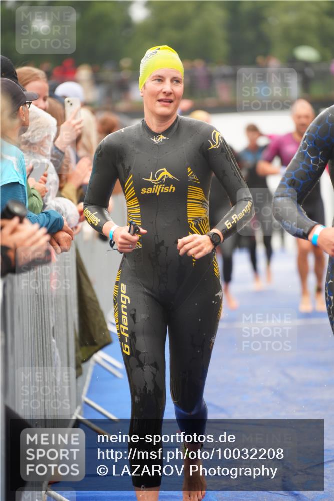 30.08.2026 - Elbe Triathlon Hamburg LAZAROV Photography http://msf.ph/oto/10032208 30.08.2026 08:41:00 Schwimmen 271, 281, 299, 301, 302, 321, 327, 340, 369, 386 meine-sportfotos.de
