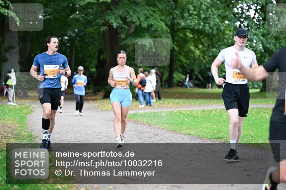 30.08.2026 - Blankeneser Heldenlauf Dr. Thomas Lammeyer http://msf.ph/oto/10032216 30.08.2026 10:36:13 Laufen 2955, 2624, 2715 meine-sportfotos.de