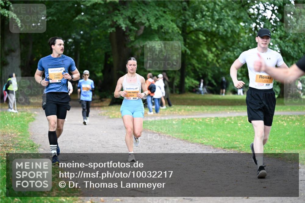 30.08.2026 - Blankeneser Heldenlauf Dr. Thomas Lammeyer http://msf.ph/oto/10032217 30.08.2026 10:36:14 Laufen 2955, 2624, 2715 meine-sportfotos.de
