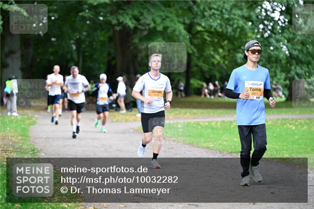 30.08.2026 - Blankeneser Heldenlauf Dr. Thomas Lammeyer http://msf.ph/oto/10032282 30.08.2026 10:36:20 Laufen 2016, 2911 meine-sportfotos.de