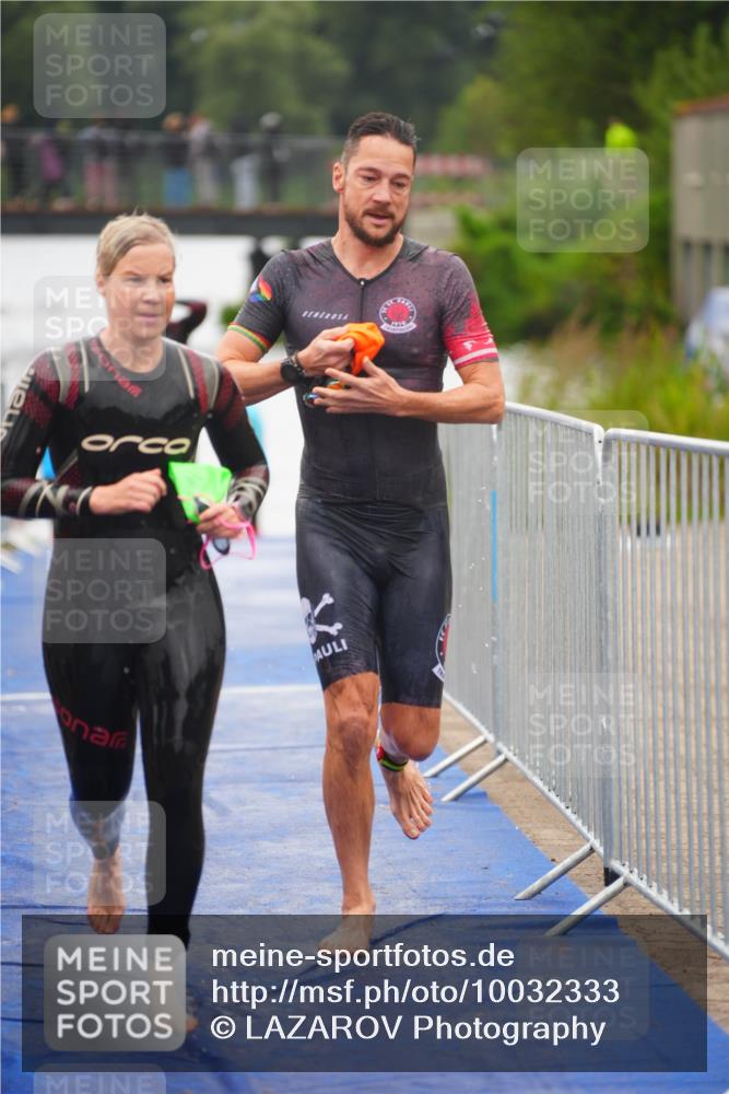 30.08.2026 - Elbe Triathlon Hamburg LAZAROV Photography http://msf.ph/oto/10032333 30.08.2026 08:41:28 Schwimmen 245, 259, 273, 279, 292, 305, 317, 354, 376 meine-sportfotos.de