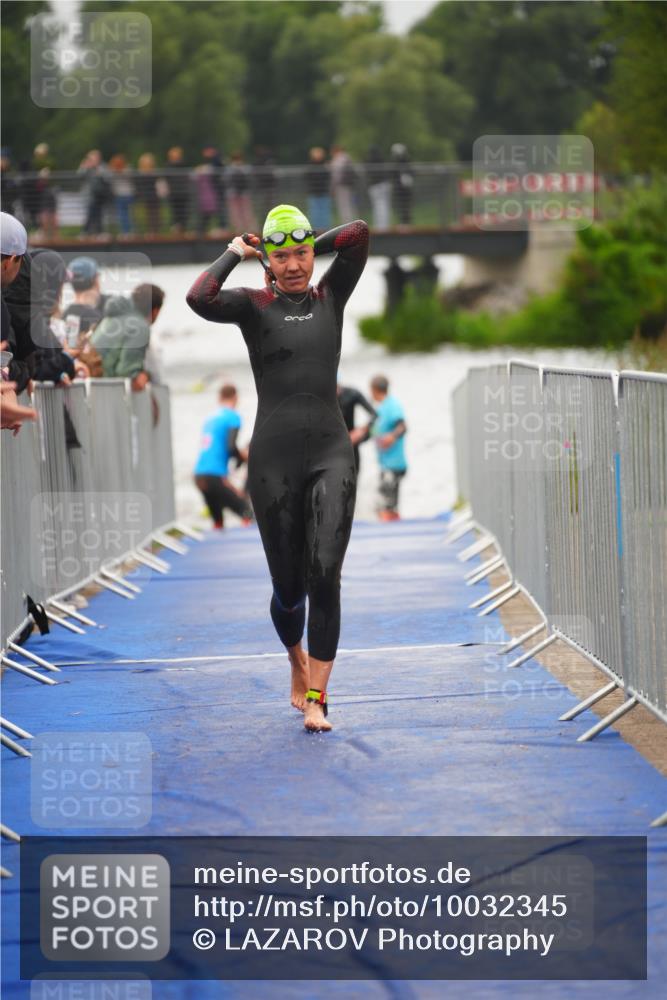 30.08.2026 - Elbe Triathlon Hamburg LAZAROV Photography http://msf.ph/oto/10032345 30.08.2026 08:41:33 Schwimmen 245, 259, 279, 292, 305, 317, 354 meine-sportfotos.de