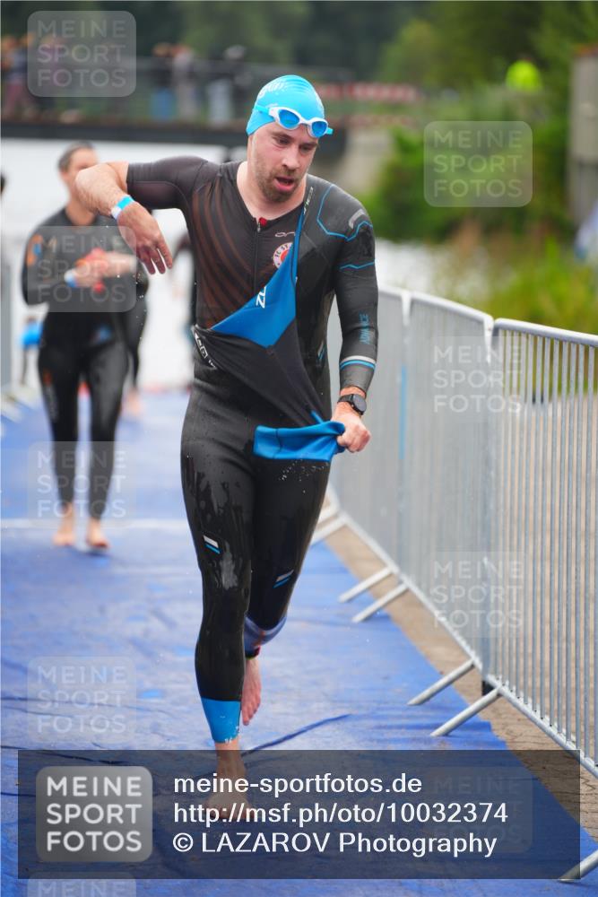 30.08.2026 - Elbe Triathlon Hamburg LAZAROV Photography http://msf.ph/oto/10032374 30.08.2026 08:41:42 Schwimmen 259, 292, 325, 354, 363 meine-sportfotos.de