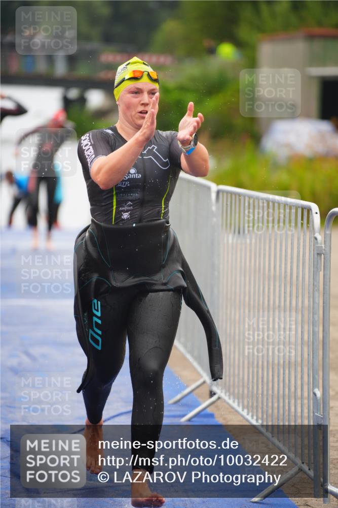 30.08.2026 - Elbe Triathlon Hamburg LAZAROV Photography http://msf.ph/oto/10032422 30.08.2026 08:41:54 Schwimmen 253, 298, 325, 348, 363, 379 meine-sportfotos.de