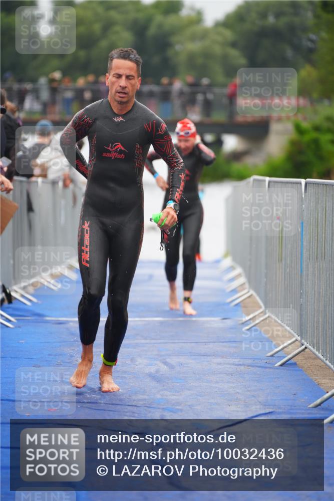 30.08.2026 - Elbe Triathlon Hamburg LAZAROV Photography http://msf.ph/oto/10032436 30.08.2026 08:41:58 Schwimmen 253, 298, 325, 348, 363, 379 meine-sportfotos.de