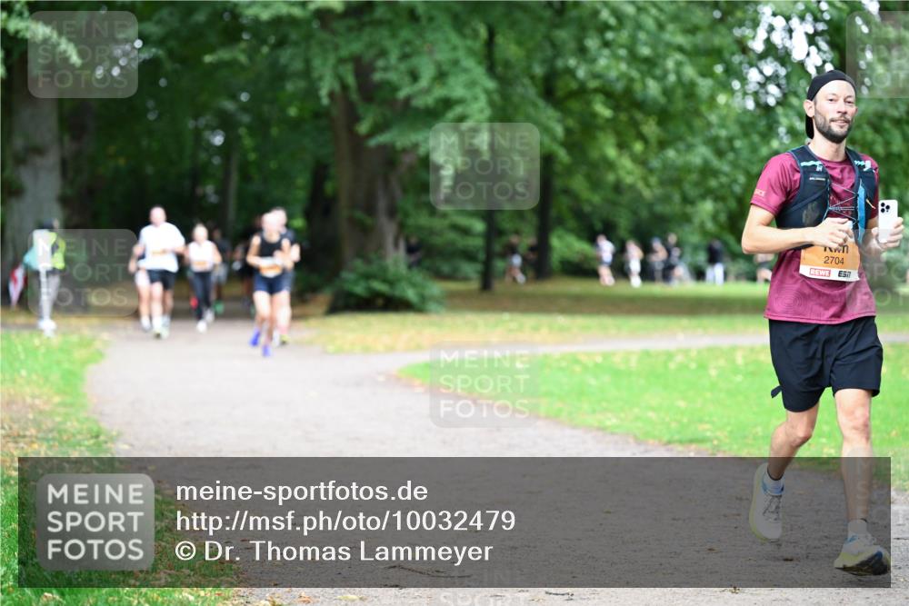 30.08.2026 - Blankeneser Heldenlauf Dr. Thomas Lammeyer http://msf.ph/oto/10032479 30.08.2026 10:36:39 Laufen 2704 meine-sportfotos.de