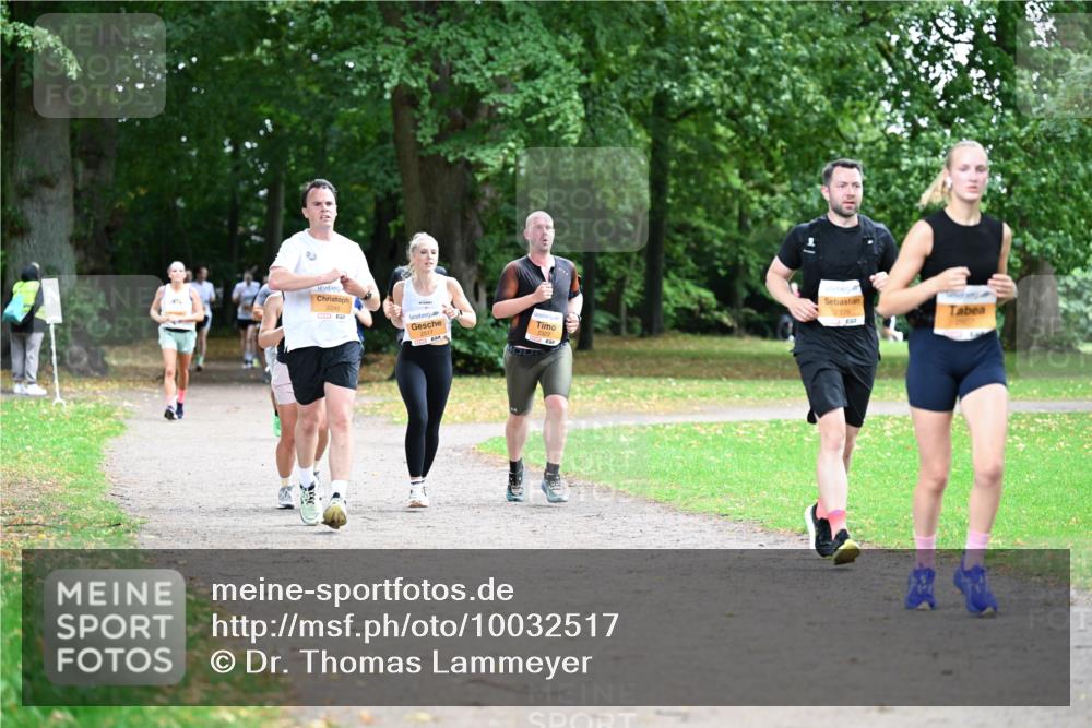30.08.2026 - Blankeneser Heldenlauf Dr. Thomas Lammeyer http://msf.ph/oto/10032517 30.08.2026 10:36:47 Laufen 2245, 2322, 2339 meine-sportfotos.de