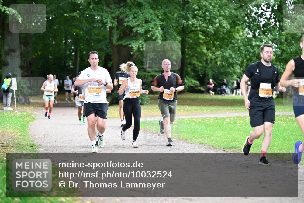 30.08.2026 - Blankeneser Heldenlauf Dr. Thomas Lammeyer http://msf.ph/oto/10032524 30.08.2026 10:36:47 Laufen 2245, 57, 2517, 2339 meine-sportfotos.de