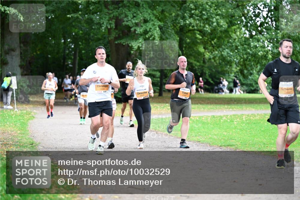 30.08.2026 - Blankeneser Heldenlauf Dr. Thomas Lammeyer http://msf.ph/oto/10032529 30.08.2026 10:36:48 Laufen 2245, 2517, 2322, 2339 meine-sportfotos.de