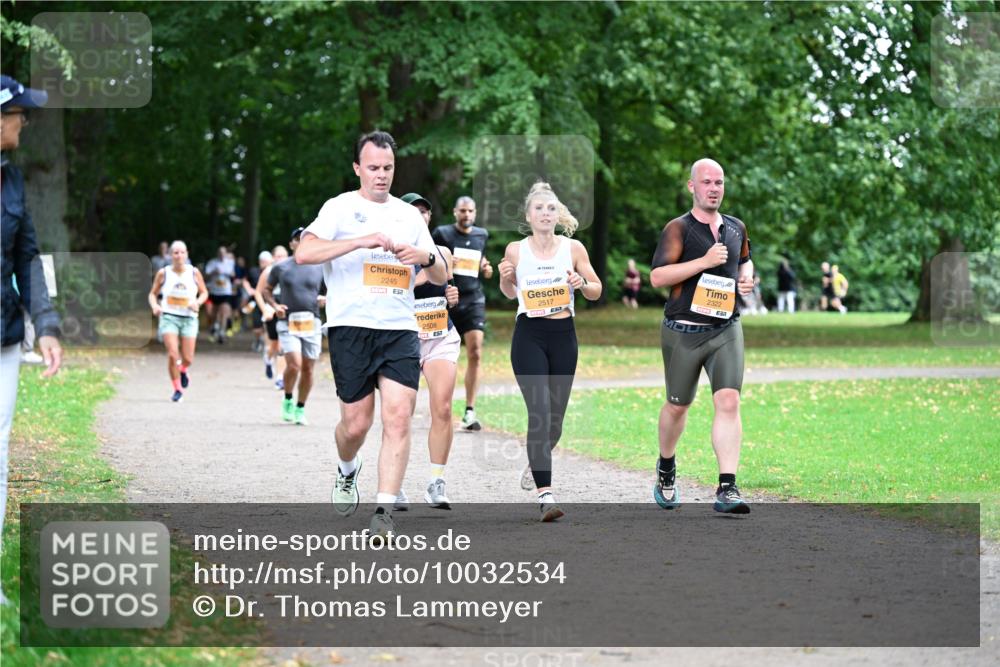 30.08.2026 - Blankeneser Heldenlauf Dr. Thomas Lammeyer http://msf.ph/oto/10032534 30.08.2026 10:36:48 Laufen 2245, 2508, 2517, 2322 meine-sportfotos.de