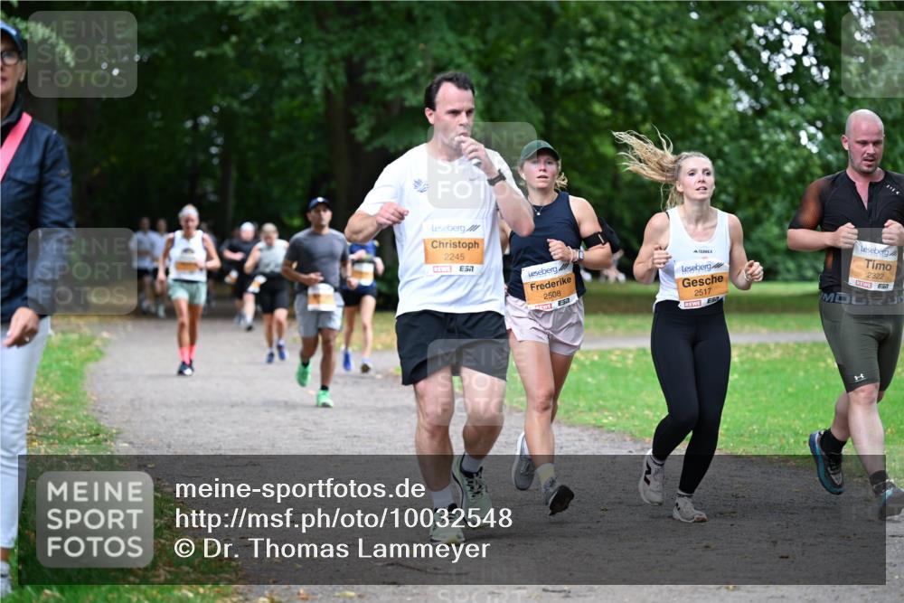 30.08.2026 - Blankeneser Heldenlauf Dr. Thomas Lammeyer http://msf.ph/oto/10032548 30.08.2026 10:36:50 Laufen 2245, 2508, 2517, 2322 meine-sportfotos.de