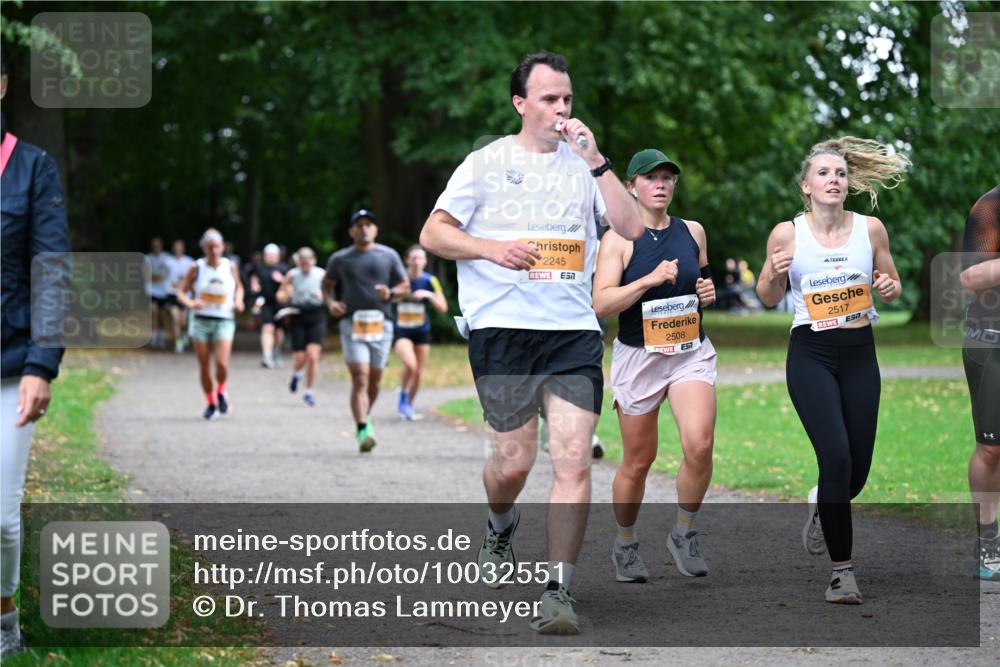 30.08.2026 - Blankeneser Heldenlauf Dr. Thomas Lammeyer http://msf.ph/oto/10032551 30.08.2026 10:36:50 Laufen 2245, 2508, 2517 meine-sportfotos.de