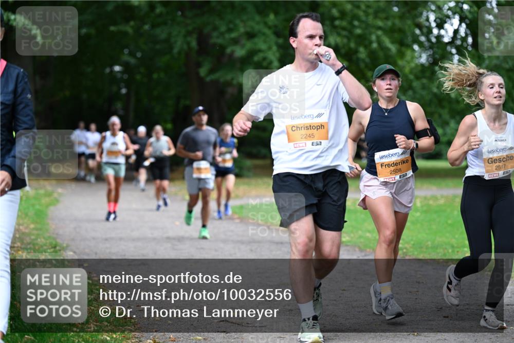 30.08.2026 - Blankeneser Heldenlauf Dr. Thomas Lammeyer http://msf.ph/oto/10032556 30.08.2026 10:36:50 Laufen 2245, 2508, 2517 meine-sportfotos.de