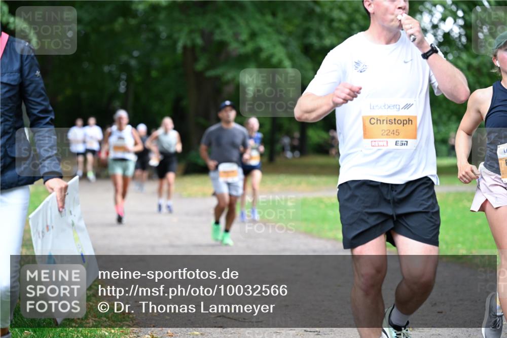 30.08.2026 - Blankeneser Heldenlauf Dr. Thomas Lammeyer http://msf.ph/oto/10032566 30.08.2026 10:36:51 Laufen 2245, 7 meine-sportfotos.de